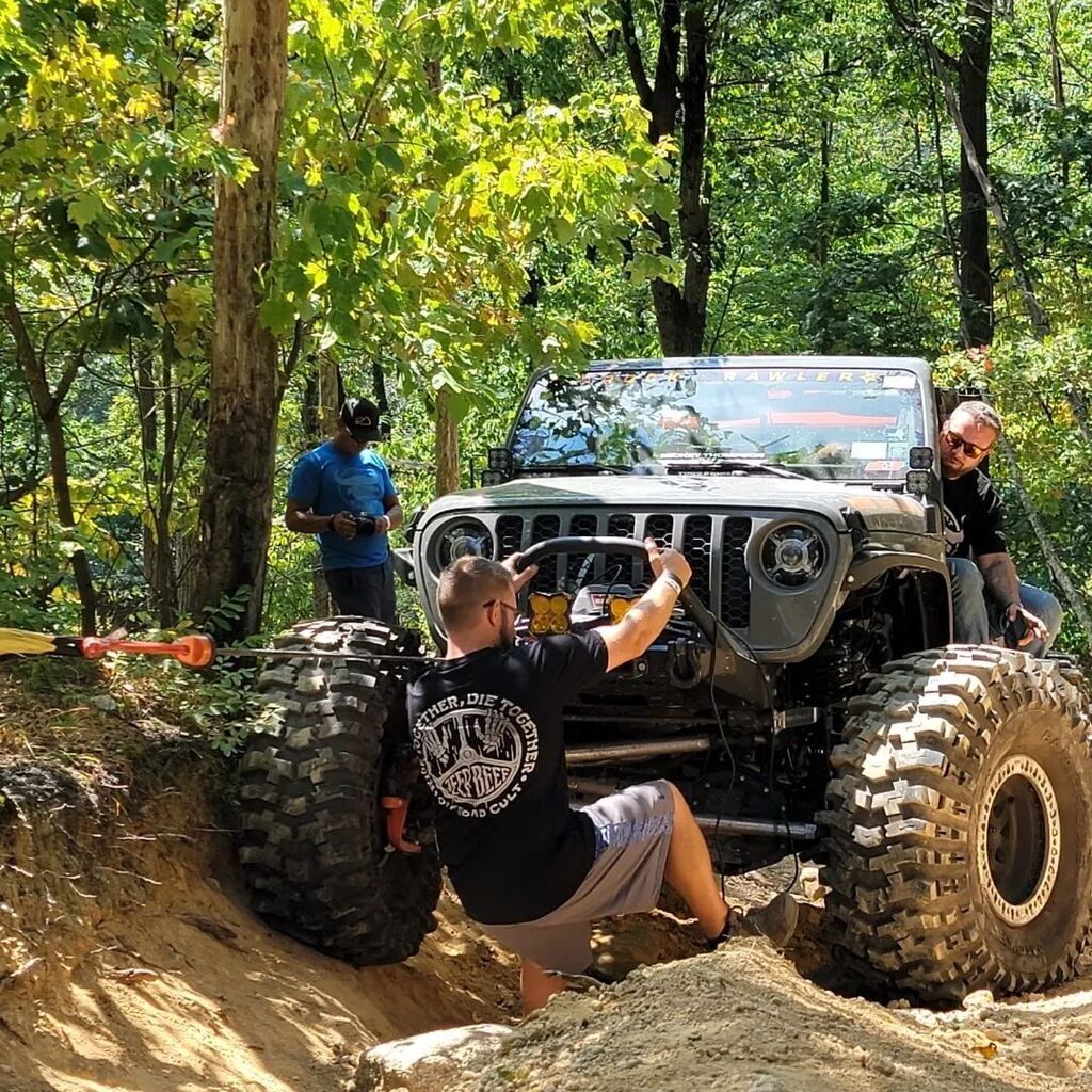 JeepbeefHQ's tweet photo. Ride together ● Die Together ●Offroad Cult. The #jeepbeef #offroadeo is going down today @rauschcreek
Like our gear? Grab it here ⬇️
https://t.co/YXIPNKod2H
#jeepbeefoffroadeo #offroadeoteamjeep #repjeepbeef https://t.co/7mCxlnEjJx https://t.co/08G9KRHf1w