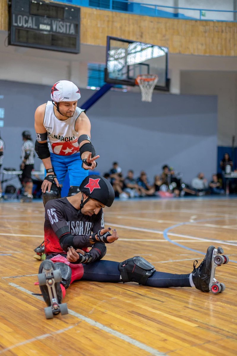 Austin Anarchy Roller Derby tweet media