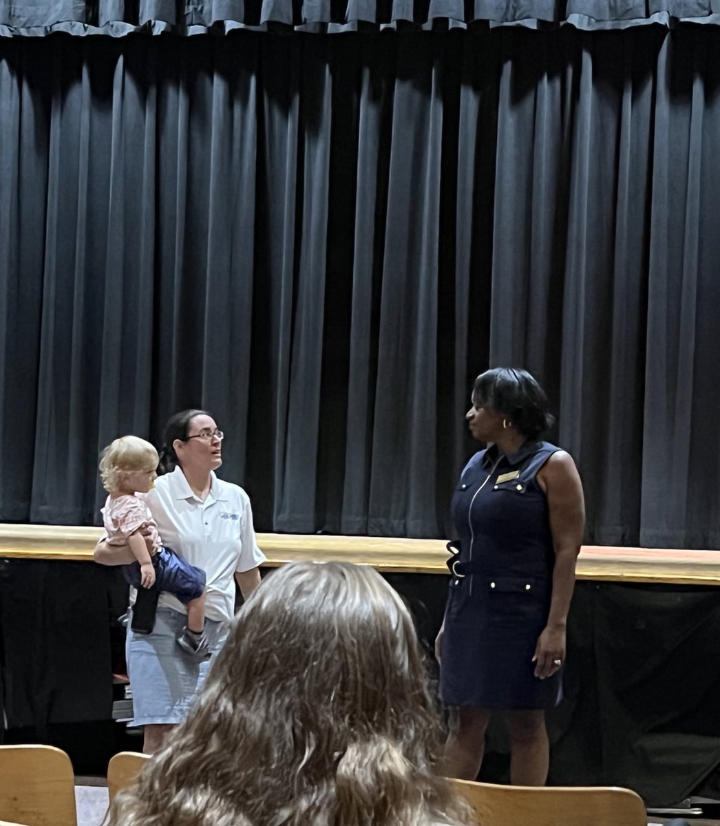 Tatiana39871052's tweet photo. Proud of my girl!❤️I will be with you in this new challenging and exciting opportunity!���🏻✨
@gregory_elem @JeanMRHall @ILMchamber @NewHanoverCoSch @Dr_PFaison @ParticipateLrng #21CC #7thgrader #placebasedlearning #experientiallearning https://t.co/taJ8AjSIsX