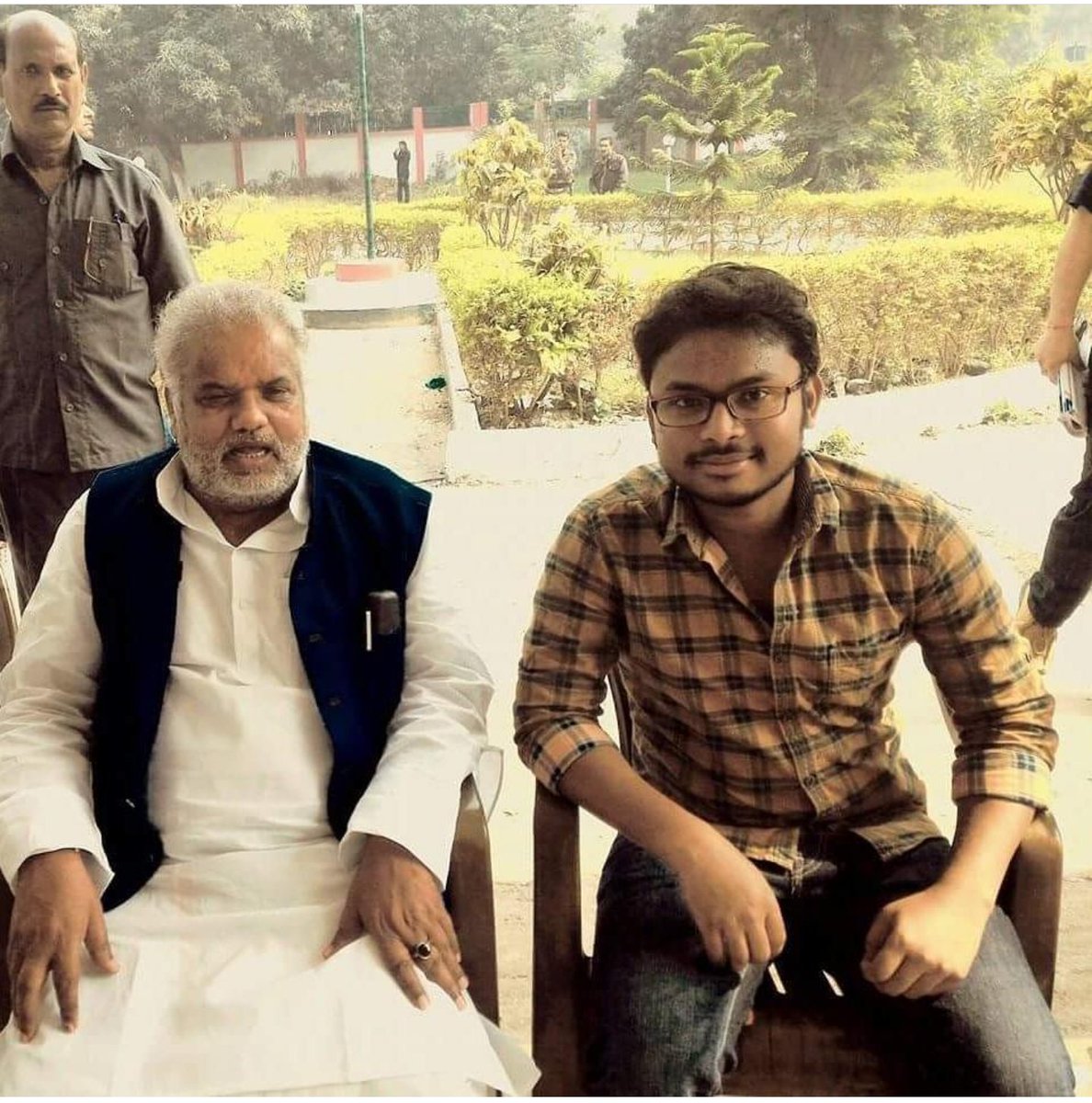 gud__4__u's tweet photo. बिहार सरकार में ग्रामीण विकास मंत्री एवं नालंदा से लोकप्रिय विधायक अभिभावक श्री #श्रवण_कुमार जी को जन्मदिन की अनंत शुभकामनाएं। आपके उत्तम स्वास्थ्य व दीर्घायु जीवन की ईश्वर से प्रार्थना है।
@Shrawon_Nalanda @Shubham_Nalanda
@Jduonline https://t.co/Lvyl1yX8rw