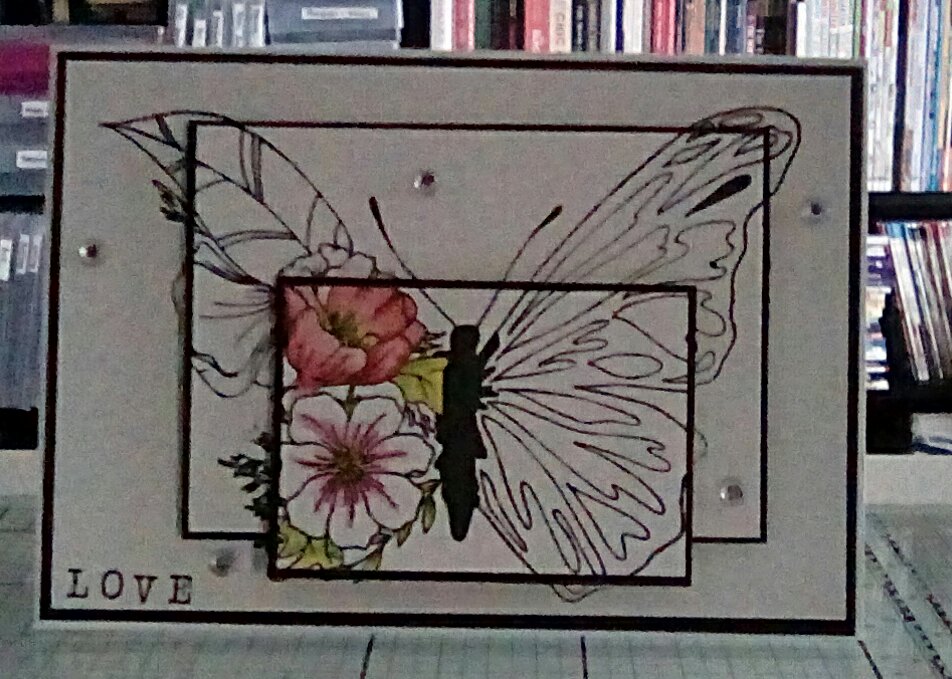 Tizzy_S_d's tweet photo. triple layer card.. one stamp
#greetingscards
#handmadecards
#cardcraft https://t.co/VVr9yl9tqn