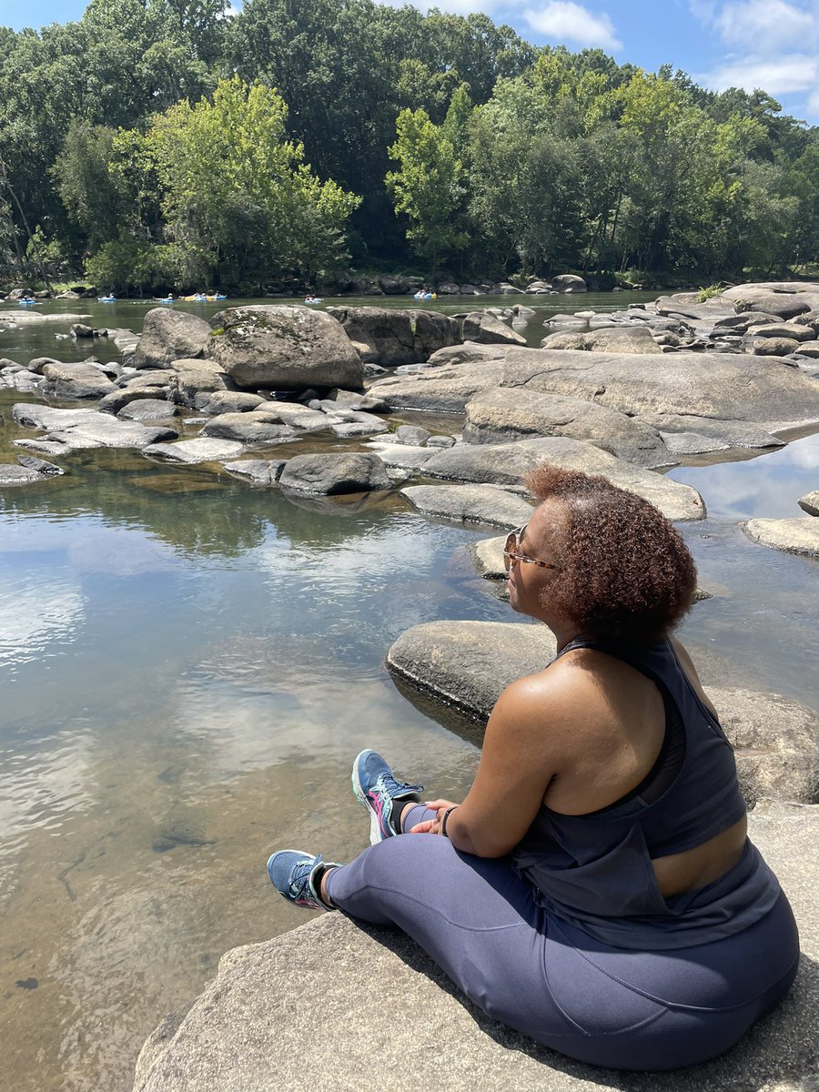 TIDEVINE's tweet photo. Enjoyed a beautiful morning walking on the #saludariverwalk
Our city is so amazing. There is immense joy in just being still.
#ADevineLife #ColumbiaSC #SmilingfacesBeautifulPlaces #Serenity #SelfcareSaturday https://t.co/9WgbuaJxIZ