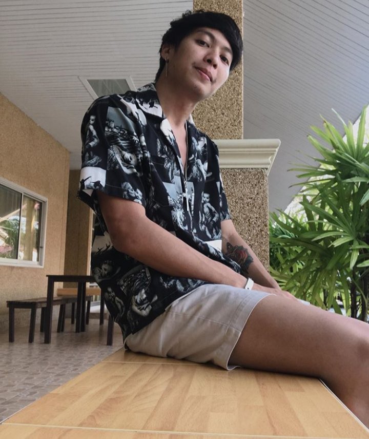 LomoX8's tweet photo. อัพเดทท.........วันนี้มาพบกับโปรโมชั่นเข้ากลุ่มกันจ้า
เข้าวันนี้เพียง 150บาทเท่านั้น
***รีบๆเลยน๊าา ใกล้หมดเ���ตแล้วววว***
กลุ่มเรา อัพเดททุกวันน๊าา 
ตอนนี้มีภาพและคลิปมากกว่า 500 ชุด (1ชุด=1คน) 
สนใจแอดมาเลยยย
#กลุ่มชายแท้ #ควยชายแท้ #หลุดชายแท้ #ควยทหาร #ควยเด็กนักเรียน https://t.co/NbZ3pdibMn