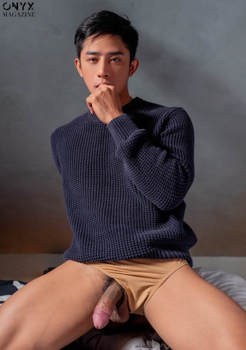 AccountMan12's tweet photo. ชอบทรงนี้ ละมุนๆ อยากเอาหน้าเข้าไปซุก ONYX MAGAZINE 14 >> https://t.co/YiHp9ts6tu

Subscribe onlyfans here. https://t.co/UzkE0orWsa https://t.co/szUGy2IF6p