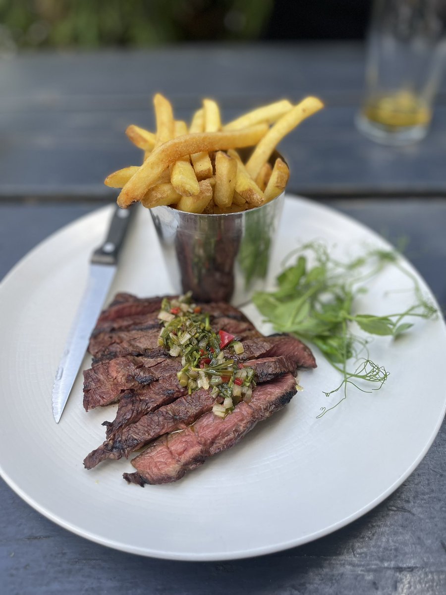 📍The Boaters Inn, Canbury Gardens, Lower Ham Rd, Kingston upon Thames KT2 5AU

📧 enquiries@boaterskingston.com 
💻 boaterskingston.com
🧿 Find us on @opentableuk