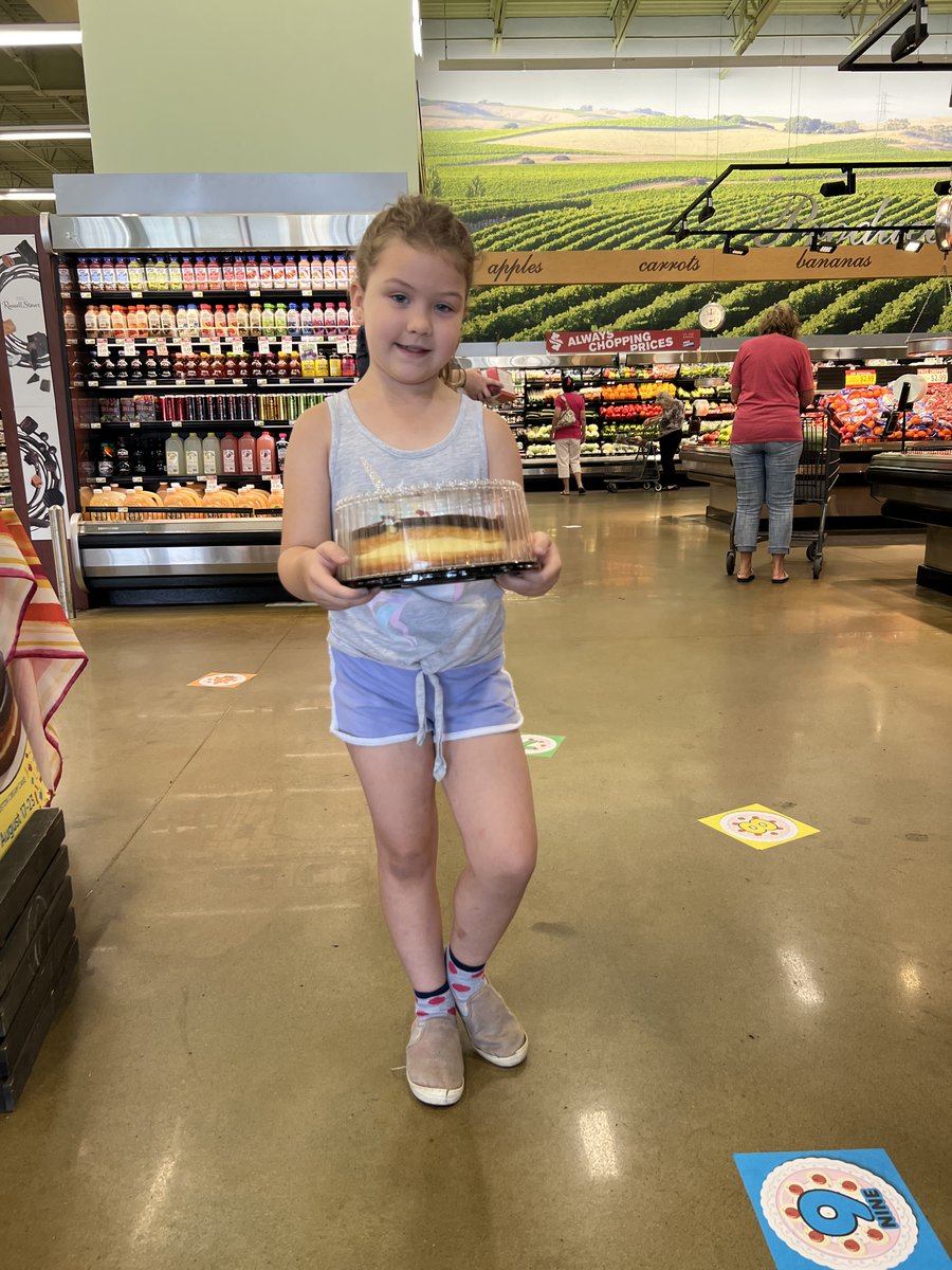 Congratulations to Kayna, one of our winners of the Cake Walk!