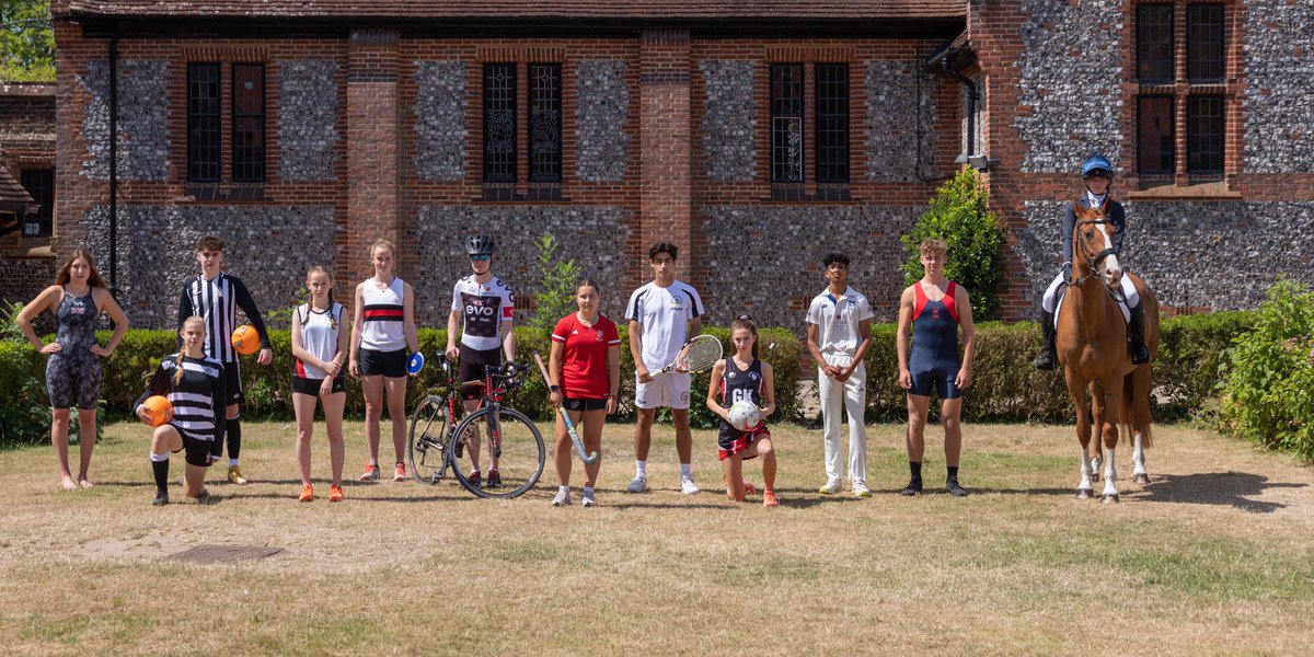 At the end of term we celebrated our high performers with our annual sports photo. Look out for this and previous photos on display in the PE corridor in the new term!