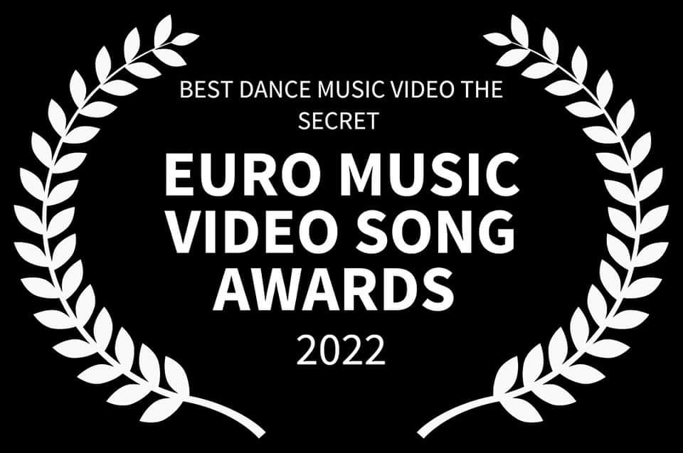 DVox83's tweet photo. Can't believe it! We've won another award!🤩🙌🏽
Thx #EuroMusicVideo Song Awards 4 crowning 'The Secret' released with all proceeds to @earthpercentorg in Best #DanceMusic Video category!🎬🎵
Watch here: https://t.co/arbtf9YQgU #ecofilm #musicvideo #charity #plur @Blackchapel18 https://t.co/aUlKE0JzD3