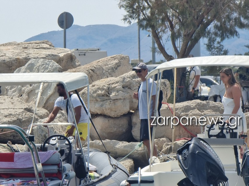 kill_biil's tweet photo. Φρεσκες, σημερινες απο Κρητη, του τουριστα ντε που εκανε και καλα νωριτερα #διαγγελμα απο το Μαξιμου

Πουθενα στον κοσμο δεν υπαρχει τετοιος χαμερπής πρωθυπουργος που να κοροιδευει καταμουτρα τον λαο του https://t.co/HLO3gUVyhE