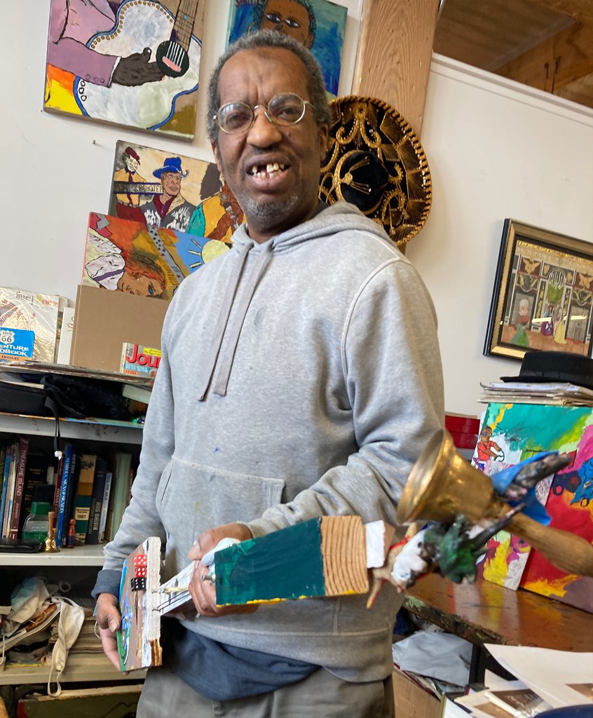 Project_Onward's tweet image. #MichaelBryant paints himself brandishing a cigar-box guitar.
Find more of Michael Bryant’s deliciously raw art on our online store! projectonward.org/michael-bryant