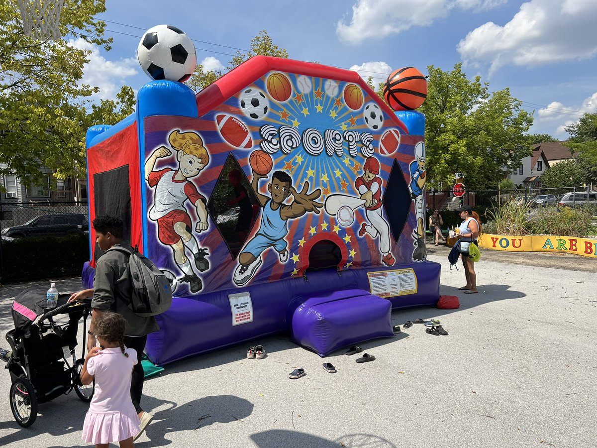 Von Linne Elementary tweet media