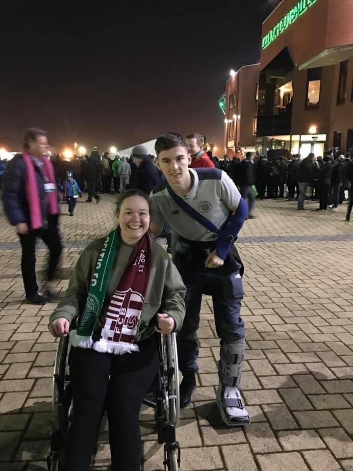 KT & Ryan Christie being reunited today makes my heart so happy. Tbt when I met KT ✌🏼💚