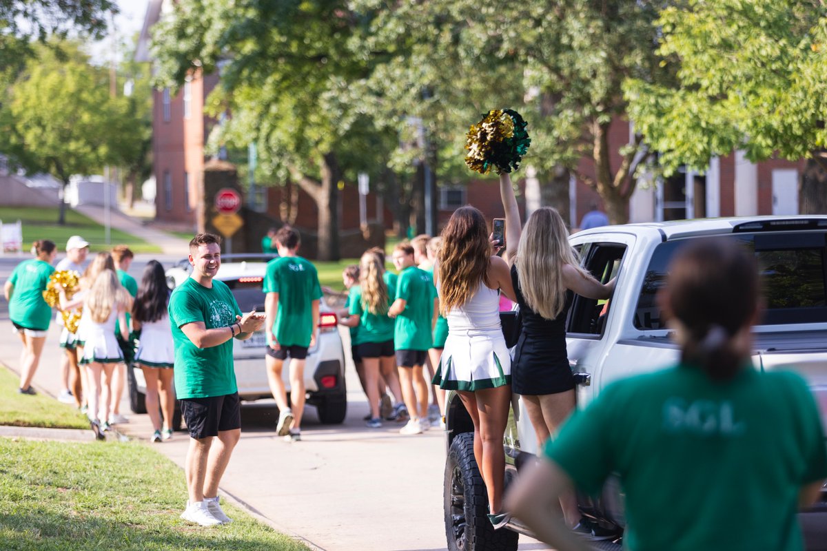We love welcoming in the new students to this amazing university! 

Zip!Bang!OBU!

#OnToVictory #obuww