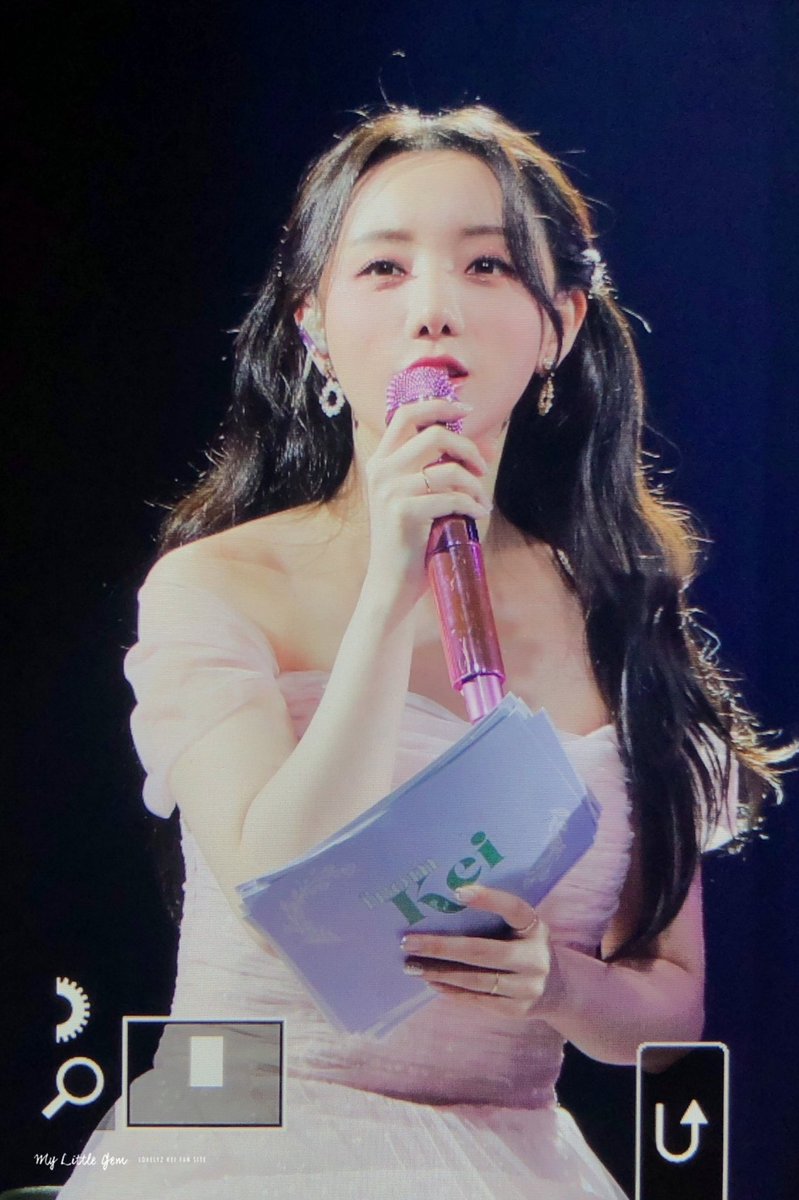 Jyeinie's tweet photo. 220820 케이 팬미팅 아름다워요🥺
#Lovelyz #러블리즈 #케이 #Kei https://t.co/IumPsAhx8s