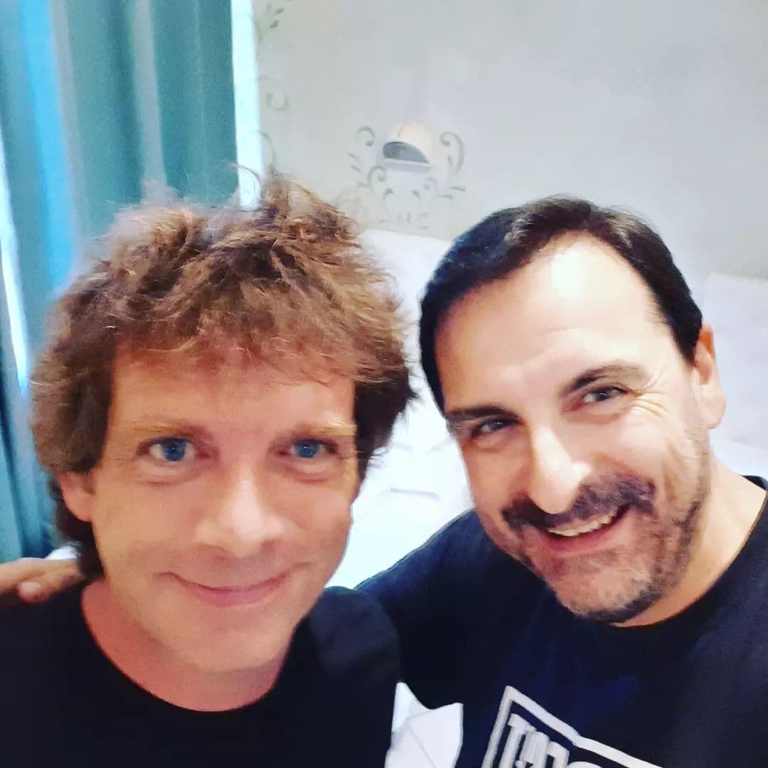 Stasera appuntamento alle 21.00 a Santarcangelo di Romagna con <a href="/maxcollini67/">Max Collini</a> e <a href="/civati/">Giuseppe Civati</a> al Festival <a href="/WeReadingTW/">We Reading</a>!