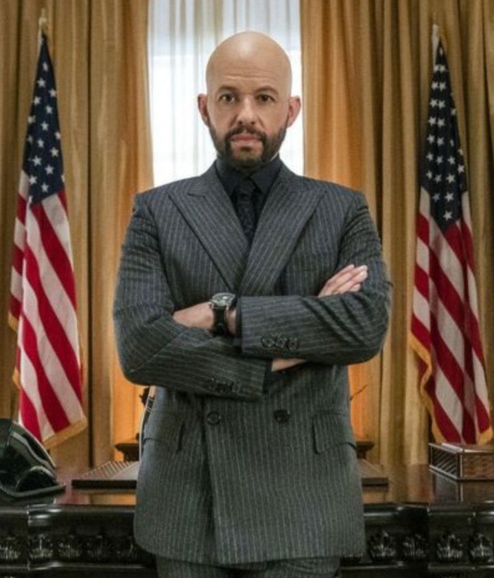 epsteinpilled's tweet photo. Why Andrew Tate look like a constipated Jon Cryer?😭 https://t.co/kUCj9Dw6ti