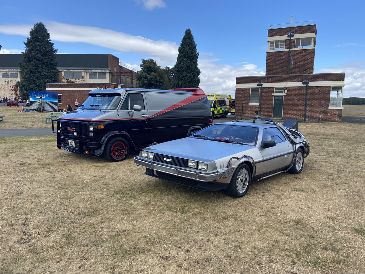 steveydb7's tweet photo. Went to Radwood today. Full of 80’s and 90’s car nostalgia https://t.co/wZlhS8ZGcI