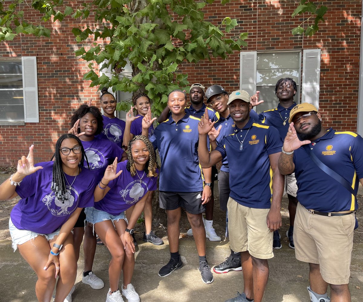 TAMUC_S2S's tweet photo. A warm welcome from S2S, and our brother org AAMMP ! We’re so excited to have y’all back on campus 🤍 #tamuc26 https://t.co/X4p0qApXVW