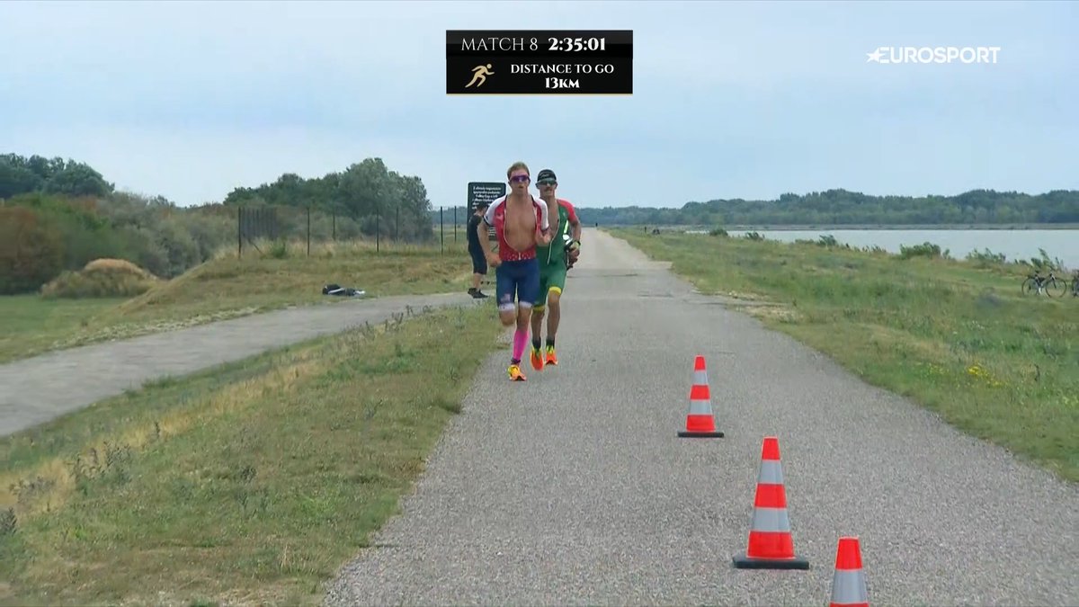 trimeariver's tweet photo. Tried watching, but couldn't get into the #CollinsCup. Sport needs fans. Felt a bit like watching Sunday morning training rides on long empty flat roads. Brilliant to have so many top triathletes in one place, but they need a new course (hills, city-centres, fan access etc) https://t.co/wF8nYZtpvX