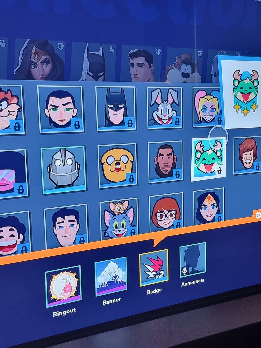 PreezNT's tweet photo. @Tony_Huynh @multiversus I can't equip my character wins badge on Reindog despite being max level and having it unlocked. Have no issues with the Iron Giant one. https://t.co/Vc1DDYVkdm
