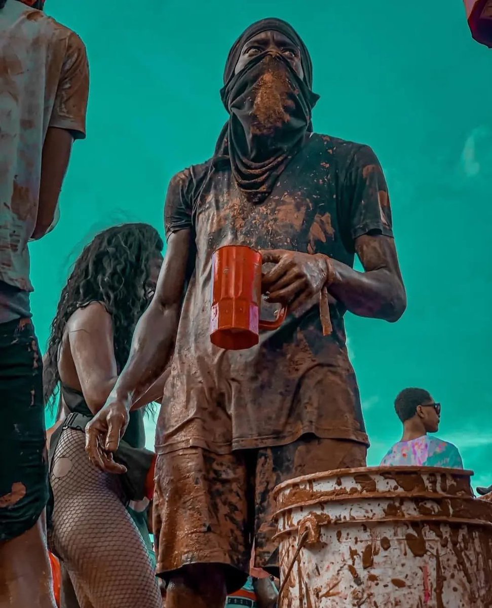welcometobago's tweet photo. Ritual - A unique identifier in the ethos of Tobago Carnival is the Mud Mas.
When we take to the streets of Crown Point come October, covered in mud, clay, paint and powder it will be a stage for Revelry and Release in a different sense.
@mudernmud 📸
#ToBagoWeGo https://t.co/jiu0PBlWkp