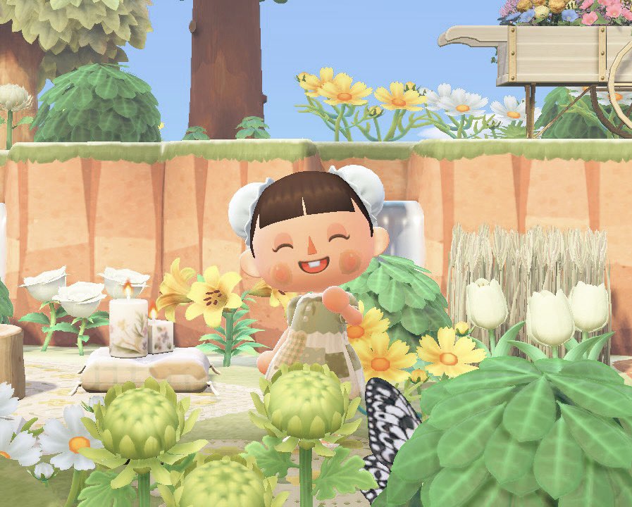 Happy Saturday 🌼🤍 

#AnimalCrossingNewHorizons #acnhinspo #ACNHDesign #ACNH #NintendoSwitch
