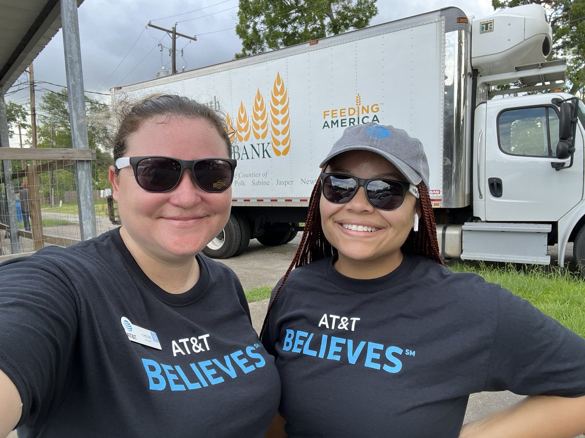 Kayla Rougeau (@kaylasetx) on Twitter photo On site with <a href="/SETXFoodBank/">SETX Food Bank</a> today at Anchor of Hope in Orange, TX. Amazing event. ❤️ @StxEhou On site with <a href="/SETXFoodBank/">SETX Food Bank</a> today at Anchor of Hope in Orange, TX. Amazing event. ❤️ @StxEhou