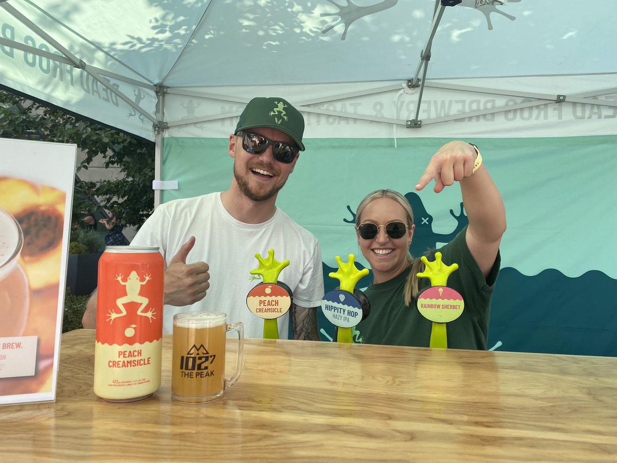 102.7 THE PEAK tweet media