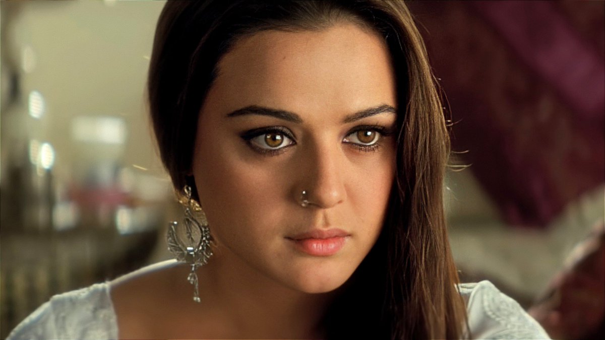 sanaafsal's tweet photo. Happy 24 years queen. To continuing making everyone's heart happy and lighting up the screen like only you can 🥺❤️❤️❤️❤️ 
#24YearsOfPreityZinta https://t.co/B5q1PzWmHv