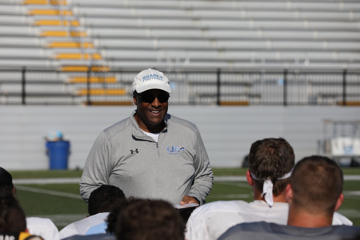 LIU Football tweet media