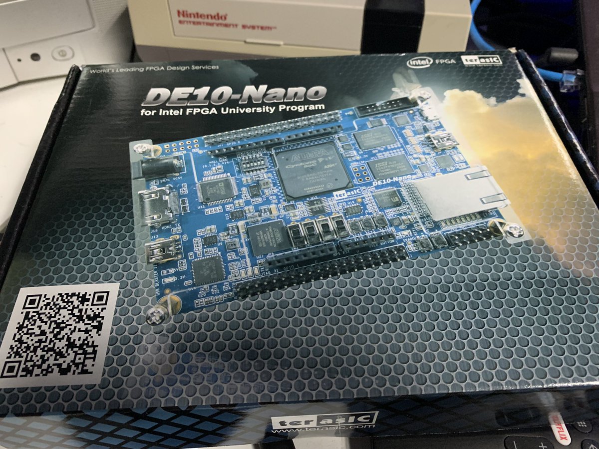 My #MiSTerFPGA journey has begun. Special thanks to @helfmyselp <a href="/Hjellith1/">Hjellith</a> for helping me and  <a href="/LameGaming80/">LameGaming</a> for the amazing YouTube tutorials. Let’s goooooo 📺⌨️🕹 🎮