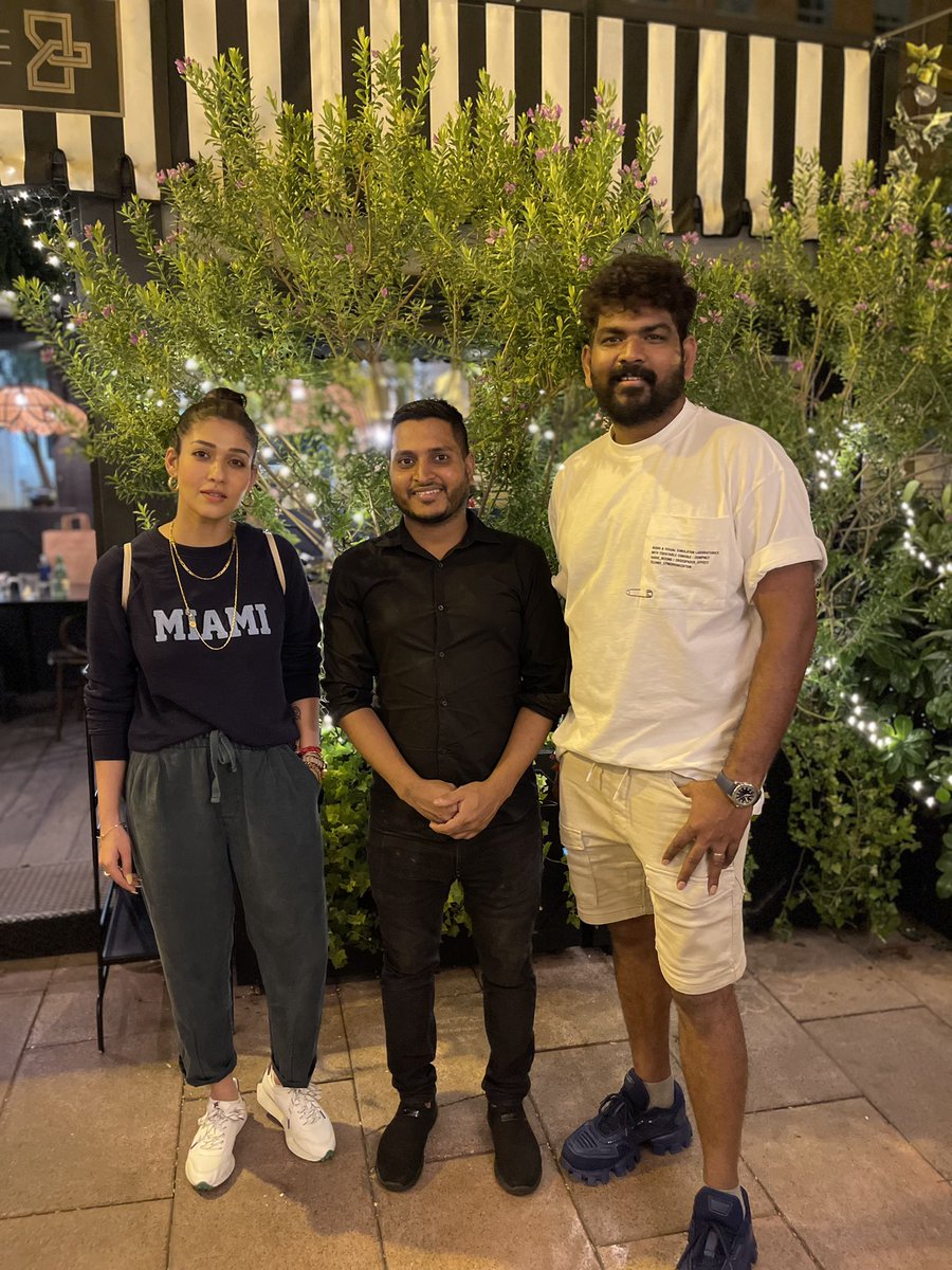 Mamunhasan27's tweet image. South Indian actress Nayanthara and her husband are spending time in Madrid,Spain I took a picture in a restaurant