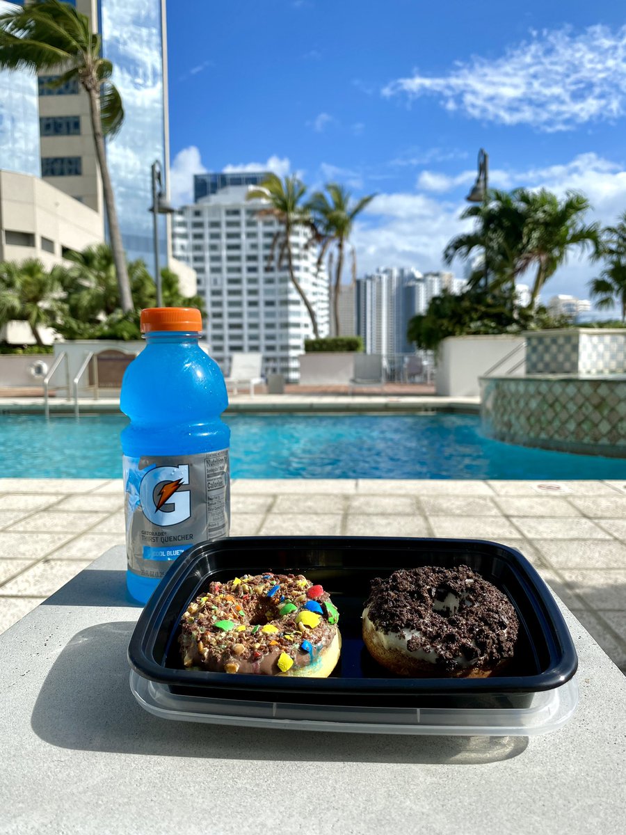 marinesainte_'s tweet photo. POV: your post workout is looking like this https://t.co/5XpZsrUDC2
