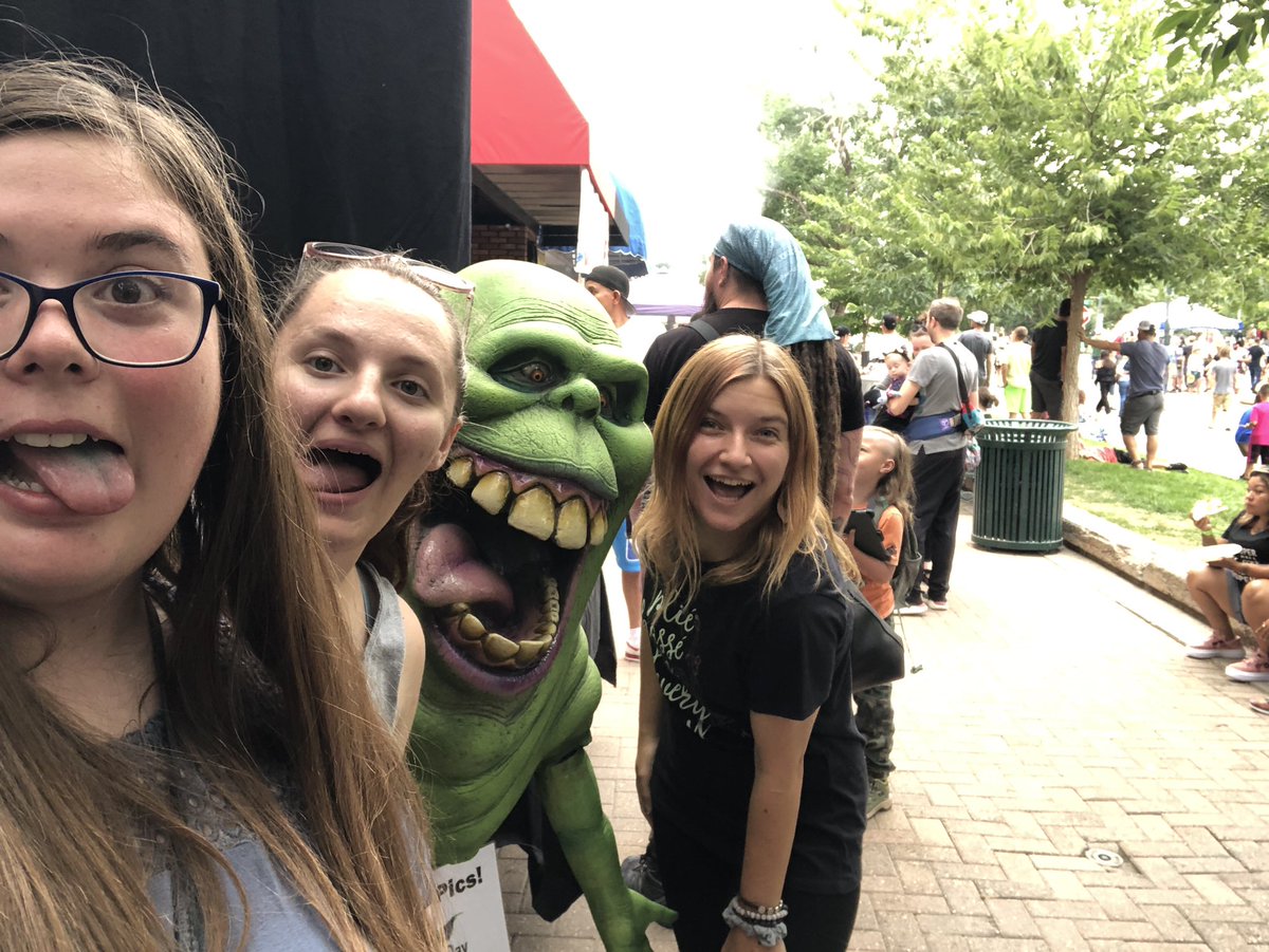 _AngieKaufmann's tweet photo. Got to see some scary awesome costumes and makeup today at the Greeley #monsterdays I LOVE creepy makeup and would love to get better at doing it myself. https://t.co/N25YeLMjTD