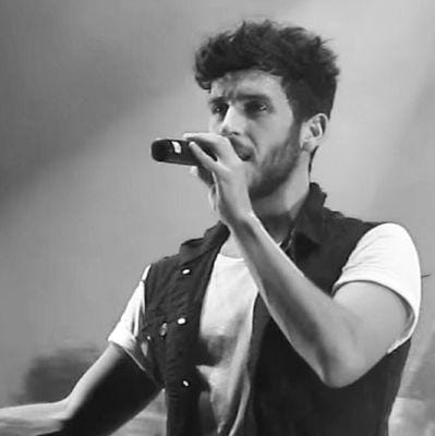 SquadGango's tweet photo. ❤️00:00❤️
Si eres feliz, yo también lo seré. 

Gracias por estar💝
#tequeremos💜
#siemprejuntos🔐
#squadgango🤍
#AlvaroIsBack 💚 https://t.co/rTskdO6LoZ