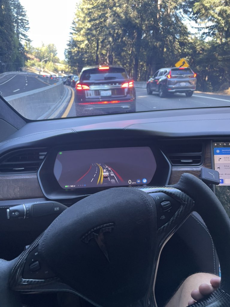teslaownersSV's tweet photo. #fsdbeta and autopilot is a complete life hack. Sitting in over an hour of beach traffic and it easily handles it for you. Thanks @tesla @elonmusk for making this. https://t.co/0ExvoDjdCb