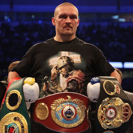 talkSPORT's tweet image. 📆 25th September 2021
🥊 Becomes heavyweight champion

📆 February 2022
🇺🇦 Fighting a war with Ukraine army

📆 20th August 2022
🥊 Retains heavyweight titles

Oleksandr Usyk is a true warrior 🙏