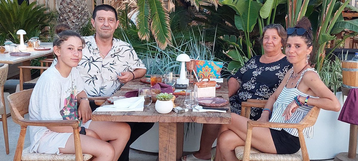 ebartan's tweet photo. Chilllout #yalikavak #bodrun https://t.co/oyZD2kN7Kz