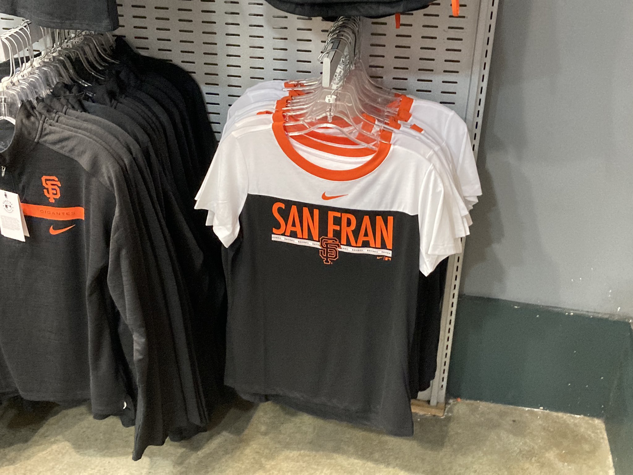Peter Hartlaub on X: WTAF @SFGiants!! Who approved this?!? This should not  be in the Dugout Store. Would be like walking in the Hogwarts store from  “Harry Potter” and finding a T-shirt