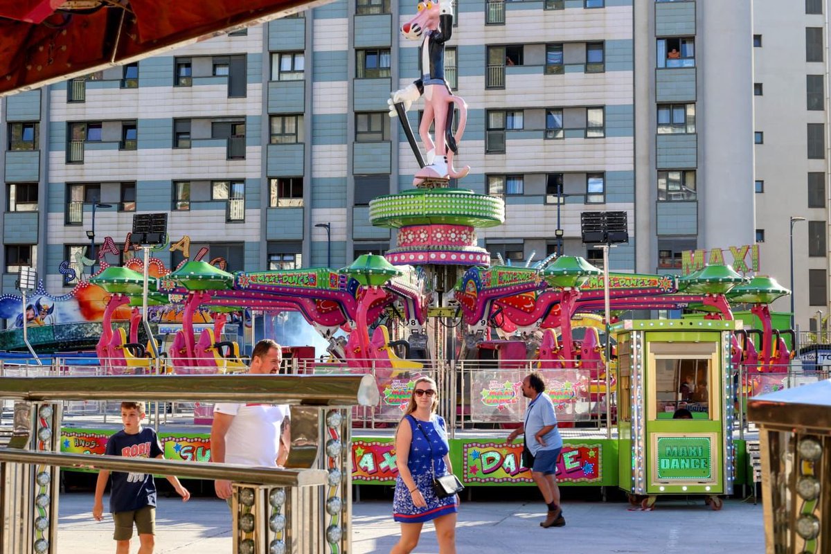 cortes_john's tweet photo. Loved the return of the #Gibraltar Fair 🙂. More important, my grandkids approved! That’s what it’s all about. Thanks SDGG and @GibCulture for your hard work to make this happen! https://t.co/P60Y16255P
