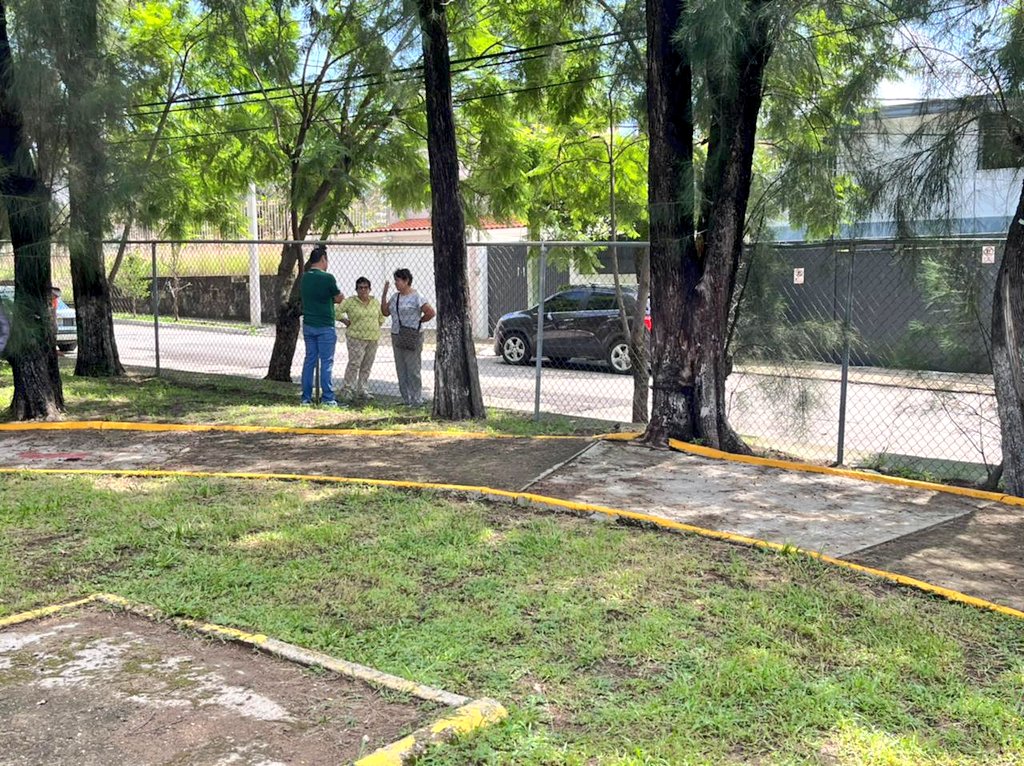 armandorozco's tweet photo. El Gobierno de Zapopan no ha entendido que los espacios públicos son de libre acceso, quieren ver todo como negocio y ahora van por Parques como el de Altamira para cobrar la entrada y dejarlo con uso privado. Desde el #PRI buscaremos darle vuelta. https://t.co/1vFbKTwZ8v