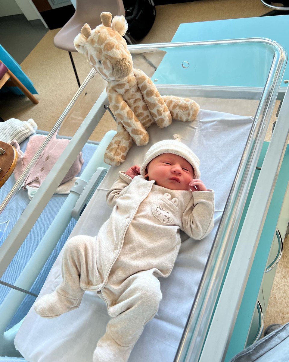 Absolutely delighted to say Anna and I welcomed this wee one in to the world yesterday. Charlotte Annie Kerr born at 10.20pm on the 19/08/2022. You are loved so much little one❤️