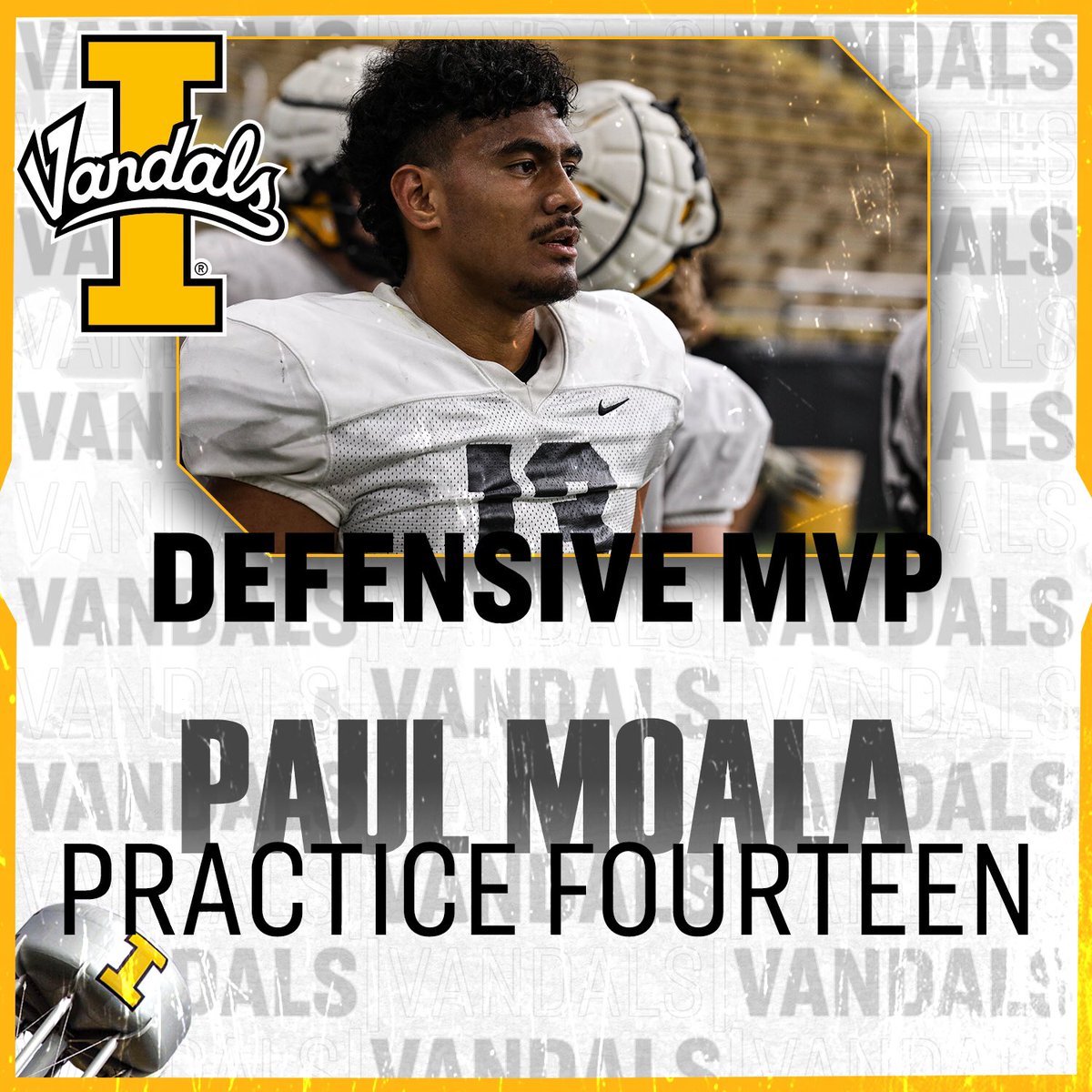 VandalFootball's tweet photo. After Practice 14 the Battle Axe went home with @FaavaeFaavae, @PaulMoala took home Defensive MVP honors and @OfficialJdwyer was the Offensive MVP.
#GoVandals https://t.co/Nvg4mIQrVU
