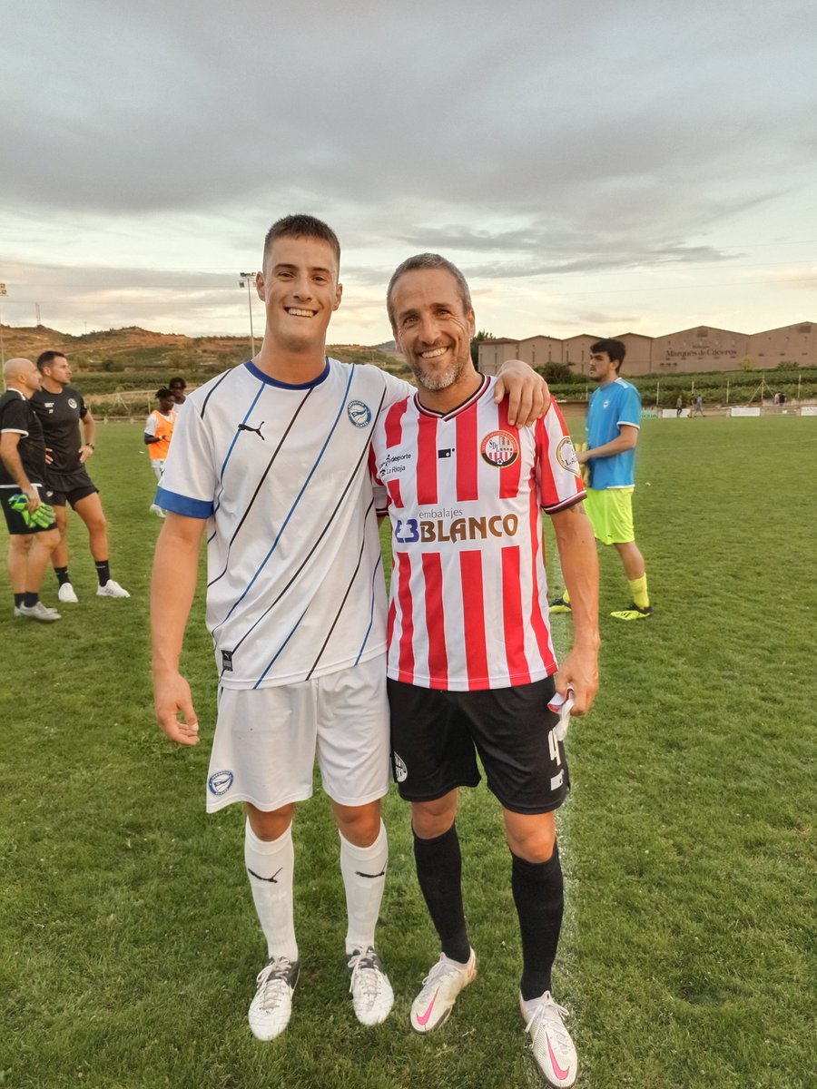 SD Logroñés tweet media