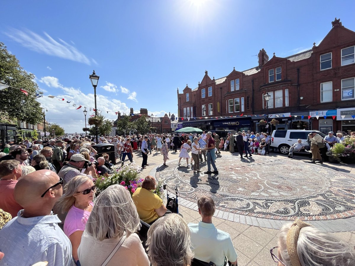 RussHogarth's tweet photo. It’s back #Lytham #1940sWeekend Russ @GrahamLiver @Gillylancs @jacquimorley @visitfyldecoast @dock2222 @nwpicdesk @axemanlowe @AndrewNoble16 @cjgriffphoto @LythamLifeStyle @cleveleysnews @StAnnesBeachApt @BoothsCountry @CliftonArms 
@SoulsToInspire @AlisonR11050511 @blogpreston https://t.co/wolvAJgUCu