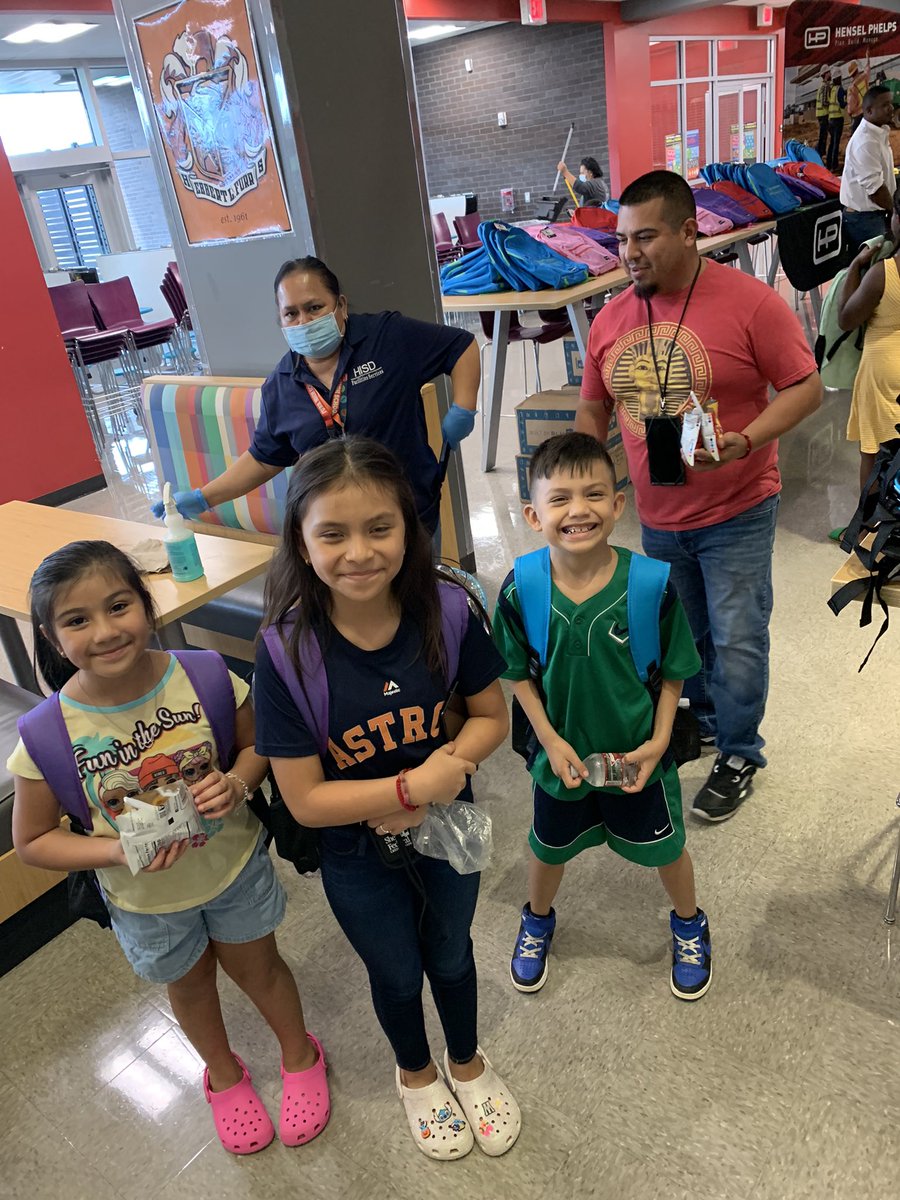 It was awesome to see some of my past students from <a href="/PortHoustonES/">Port Houston ES</a> and <a href="/HollandHISD/">Holland Middle School</a>  at the <a href="/FurrHS/">Furr High School</a> #BacktoSchool2022 bash!