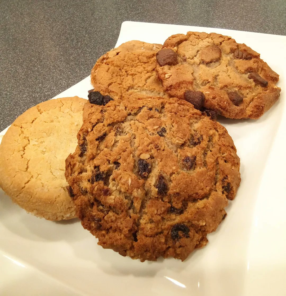 BNMorrisPlains's tweet photo. Looking for a sweet treat, but can't decide which cookie to get (sugar, salted caramel, oatmeal raisin, they're all so good😋)?🍪 Well now you don't have to decide, with our BOGO 50% Off cookies promo, running until the end of the month! https://t.co/pjmInEkVxb
