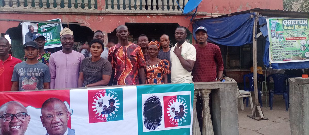 olu_goddey's tweet photo. Grassroots mobilization in Akure South ward 11 today I represented @TakeBackNaija_ and ever gallant incoming honorable for Akure north @Samuel_facto was in attendance too.
#TakeBackNaija #Obidatti2023 #OBIDIENTS #AsuuStrikeUpdate #betting https://t.co/4OfC0F2wwC
