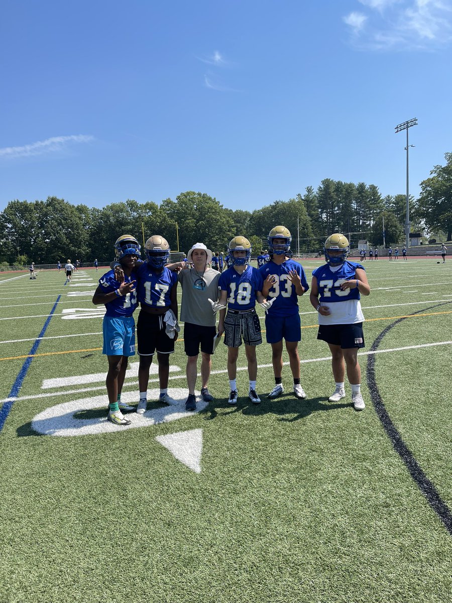 Riley Dempsey tweet media