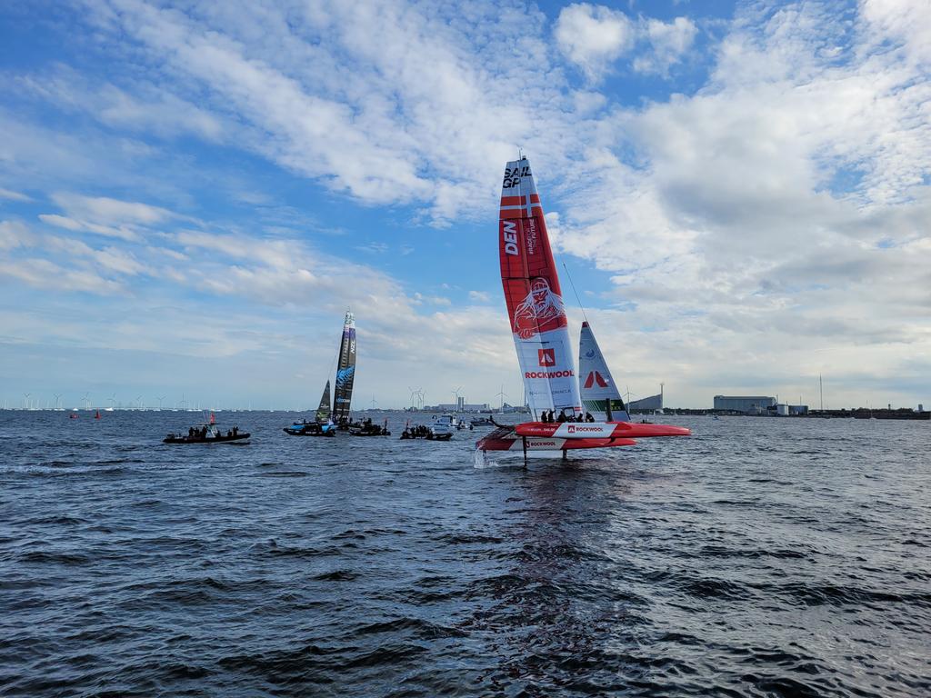 Thank you @SailGP for an amazing race day at Oceankaj! And congrats to @SailGPNZL for winning the @rockwooldk #DenmarkSGP 🍾. Well done @SailGPDEN finishing 3rd. A sincere pleasure to have #SailGP in Copenhagen at the CMP terminals! 🌱⛵️🏁 #PoweredbyNature #RaceForTheFuture https://t.co/F1ZLD9U4Yo